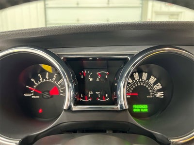 2005 Ford Mustang GT Deluxe