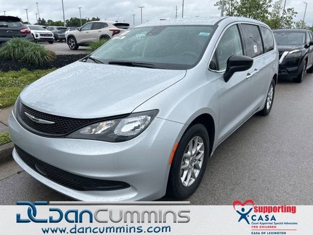 2024 Chrysler Voyager LX