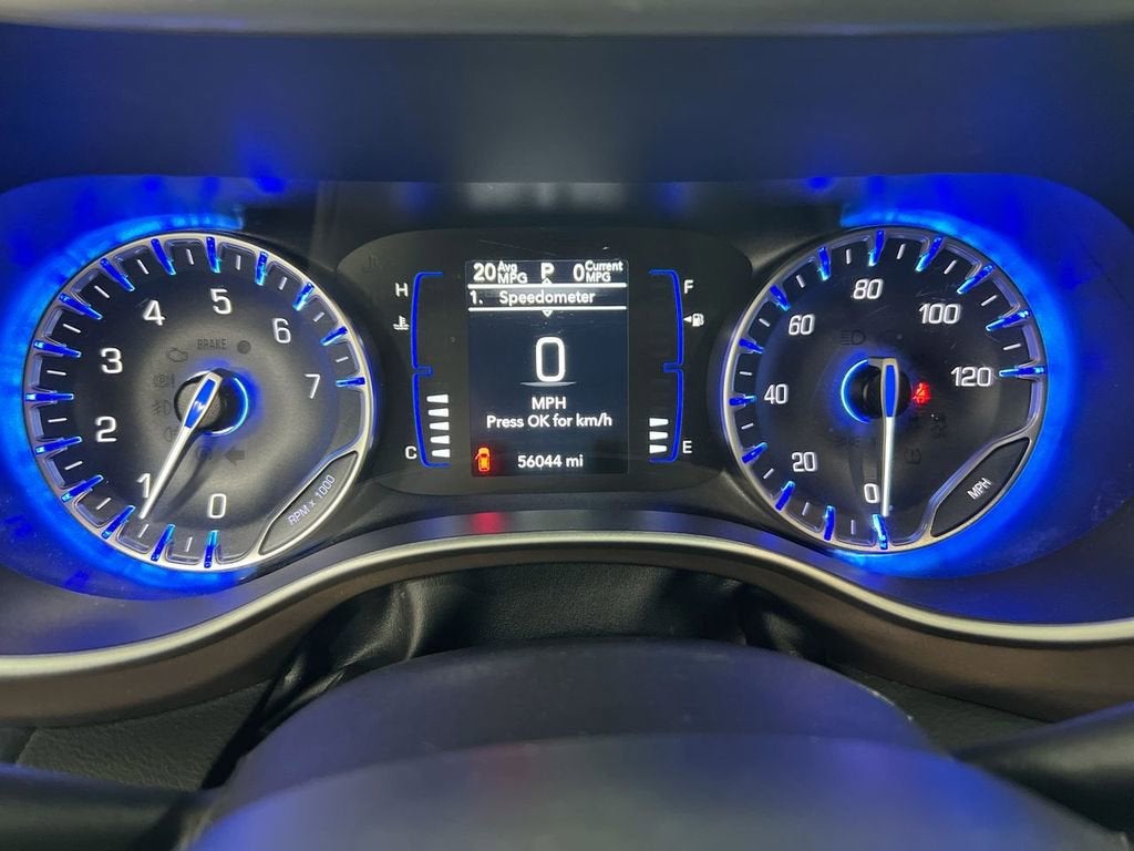 2023 Chrysler Voyager LX