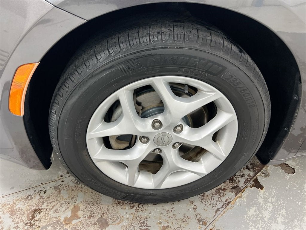 2017 Chrysler Pacifica Touring-L Plus