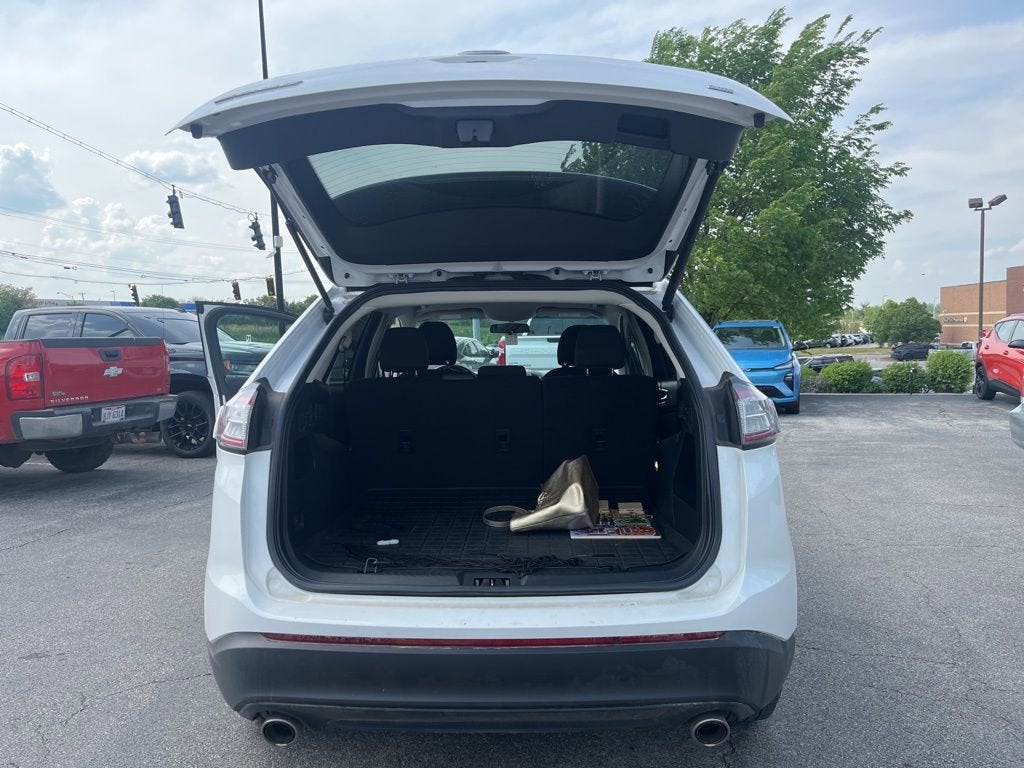 2015 Ford Edge SE