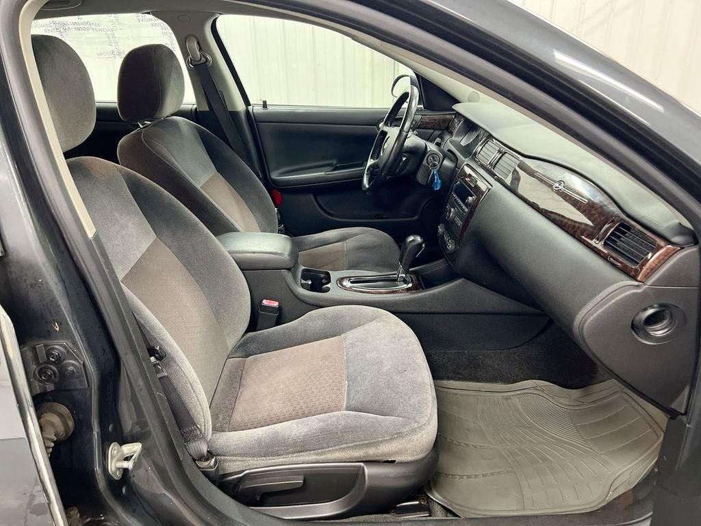 2012 Chevrolet Impala LT Retail