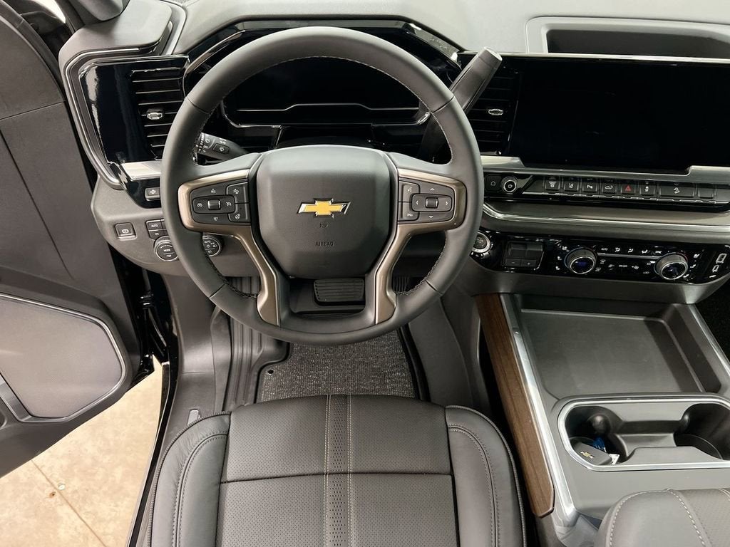 2024 Chevrolet Silverado 3500 HD High Country