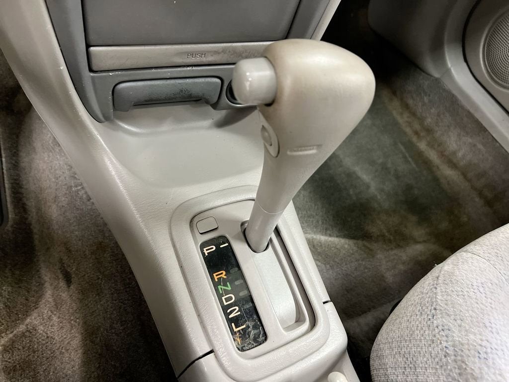 2002 Toyota Corolla CE