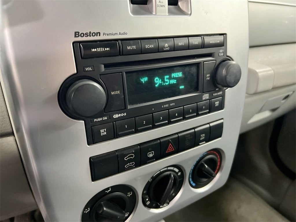 2008 Chrysler PT Cruiser Base