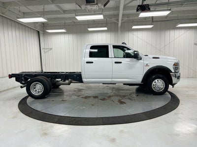 2025 RAM 3500 Chassis Cab Tradesman