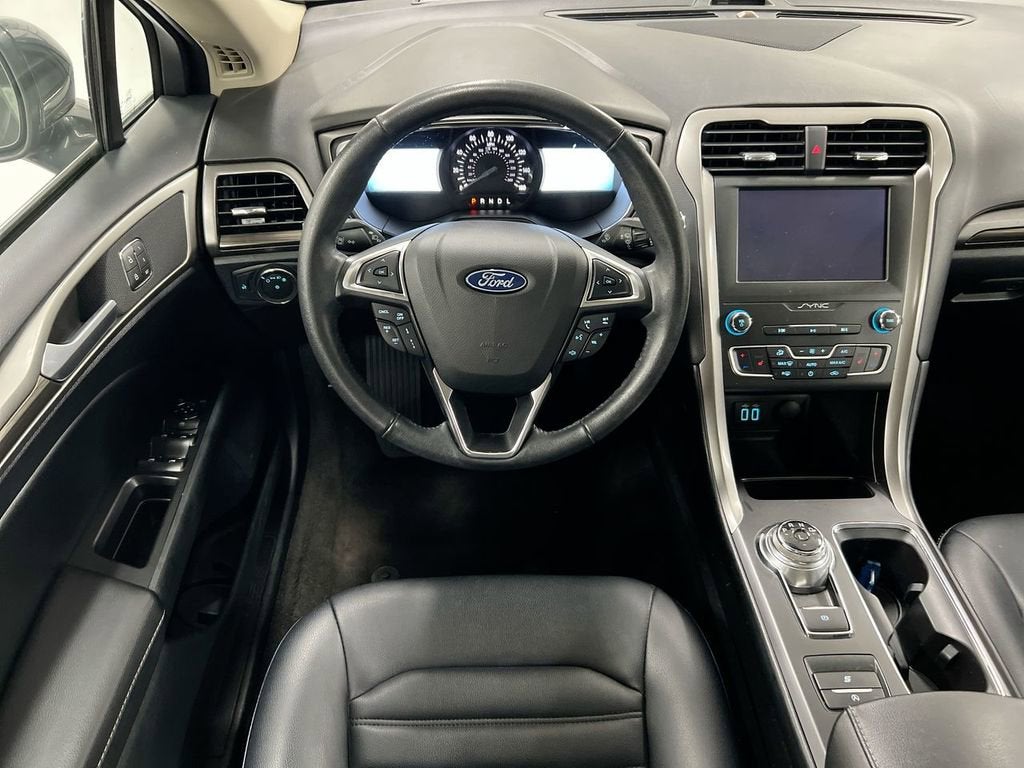 2020 Ford Fusion SEL