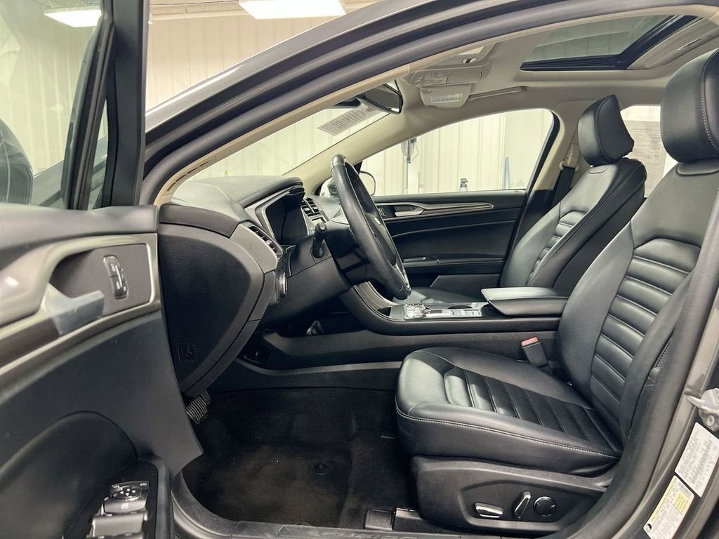 2020 Ford Fusion SEL