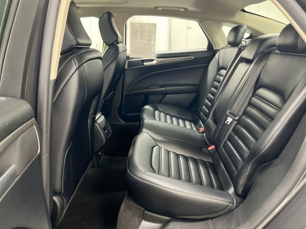 2020 Ford Fusion SEL