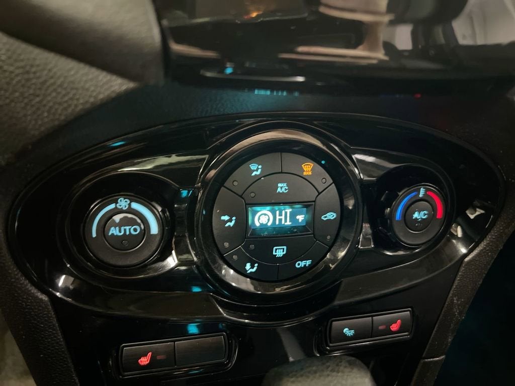 2014 Ford Fiesta Titanium