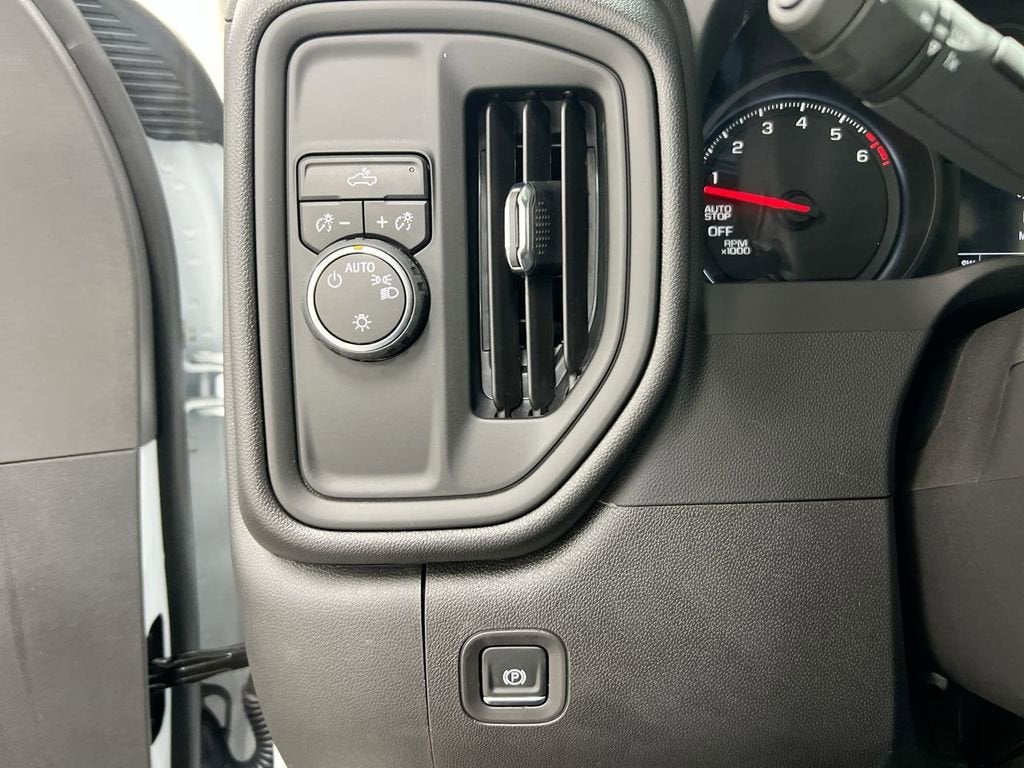 2025 Chevrolet Silverado 1500 WT