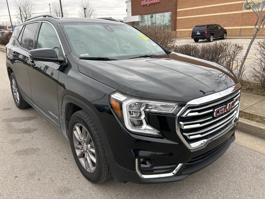 2024 GMC Terrain SLT