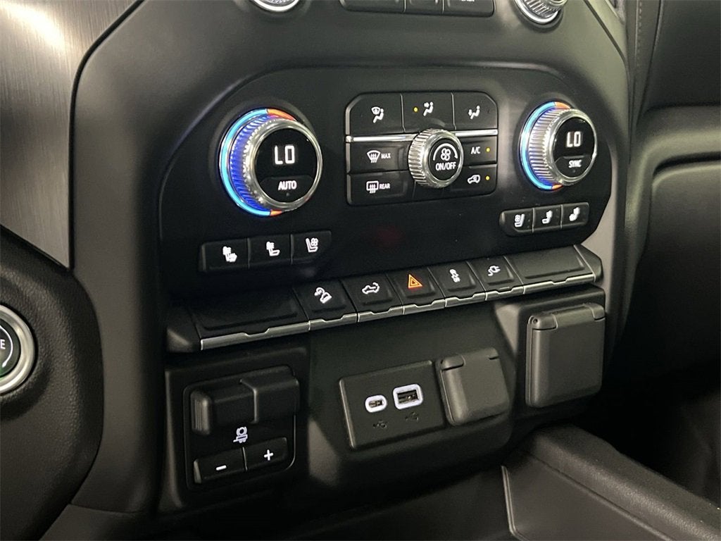 2022 GMC Sierra 1500 Limited AT4