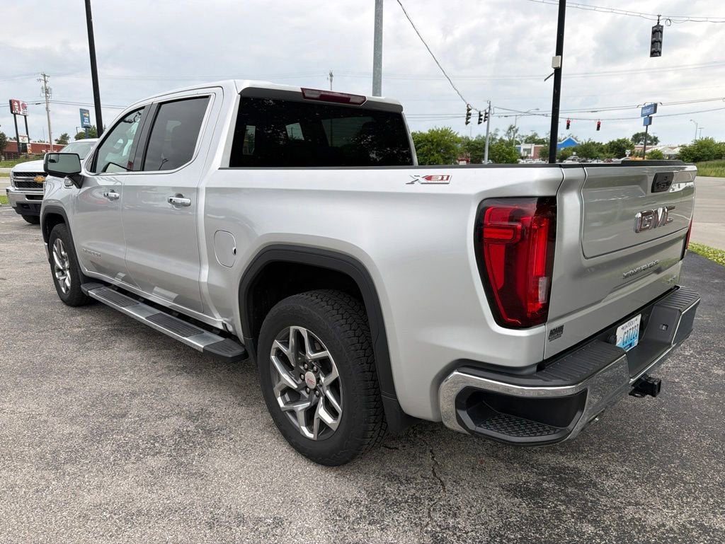2022 GMC Sierra 1500 SLT