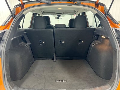 2021 Nissan Kicks SR