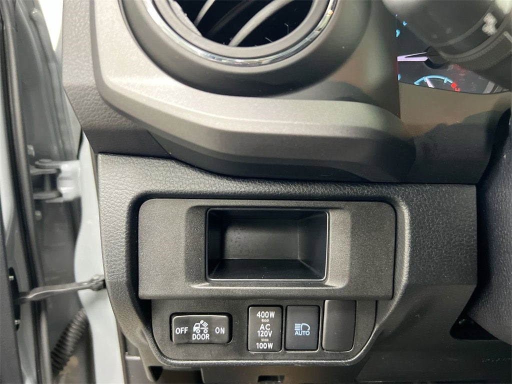 2019 Toyota Tacoma 4WD SR