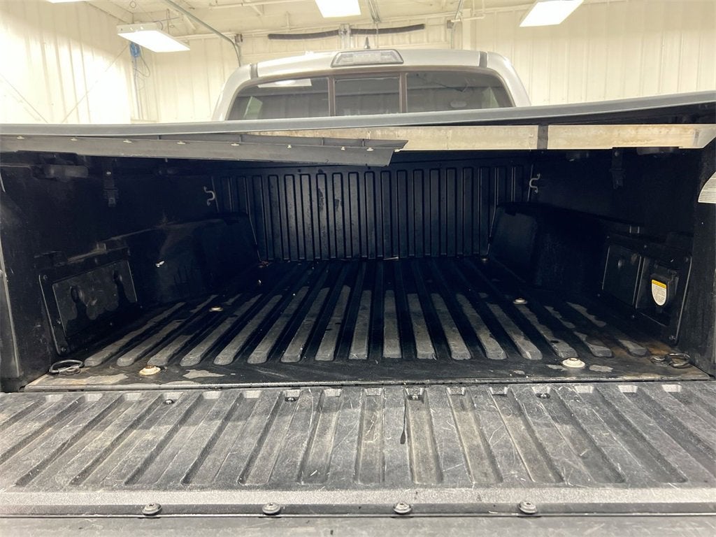 2016 Toyota Tacoma SR