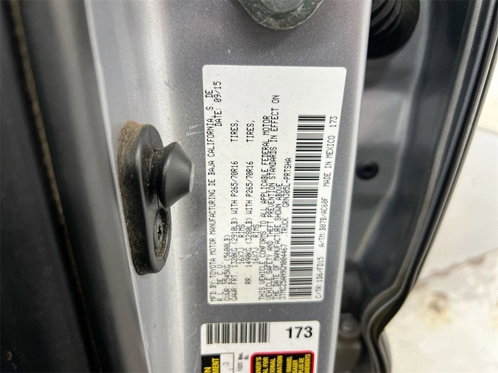 2016 Toyota Tacoma SR