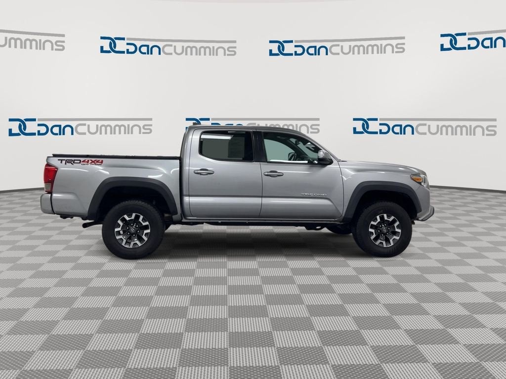 2016 Toyota Tacoma SR