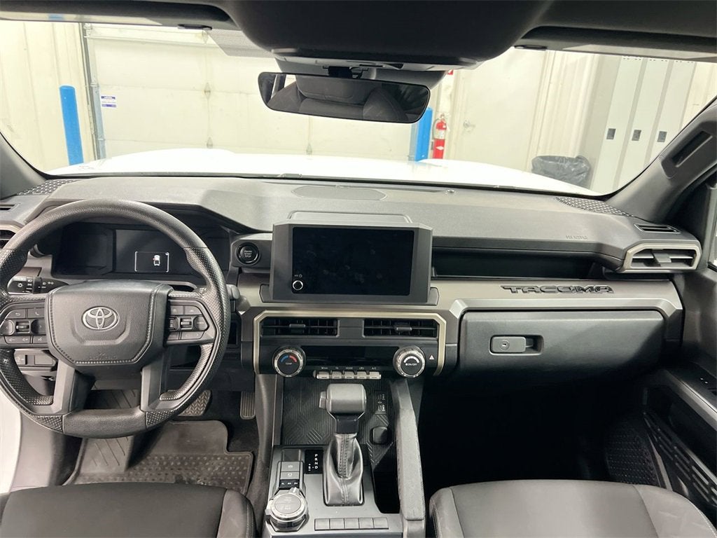 2024 Toyota Tacoma 4WD SR5