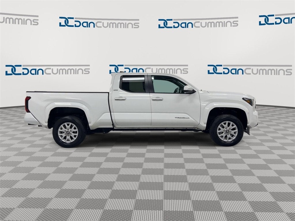 2024 Toyota Tacoma 4WD SR5