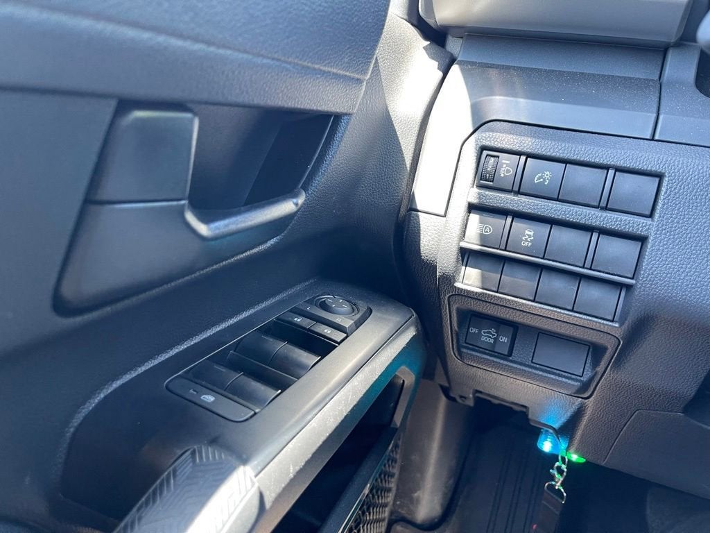 2025 Toyota Tacoma 4WD SR