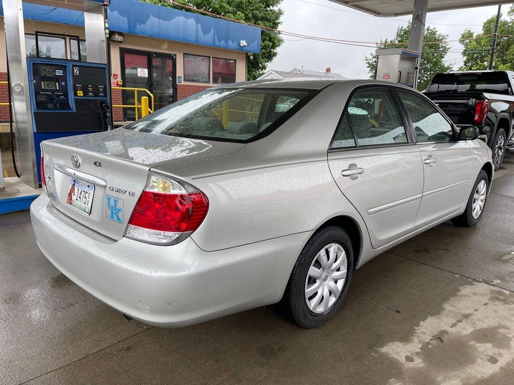 2005 Toyota Camry STD