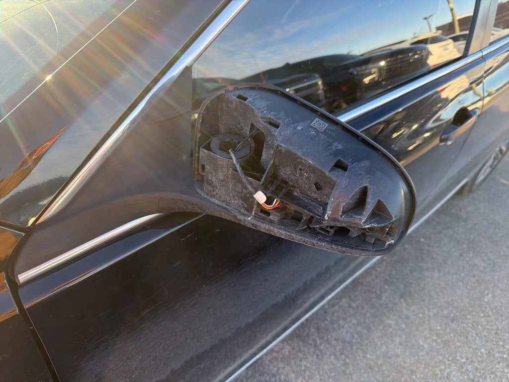 2016 Toyota Camry XLE