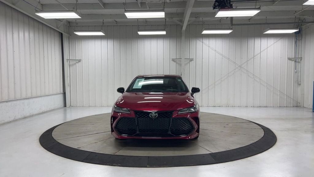 2019 Toyota Avalon XLE