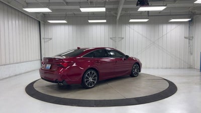 2019 Toyota Avalon XLE