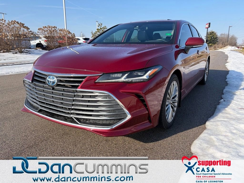 2022 Toyota Avalon Hybrid Limited