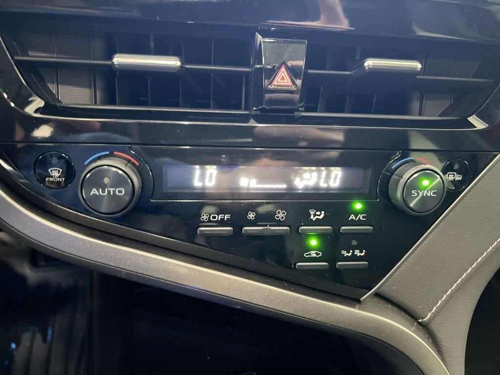 2024 Toyota Camry Hybrid XSE