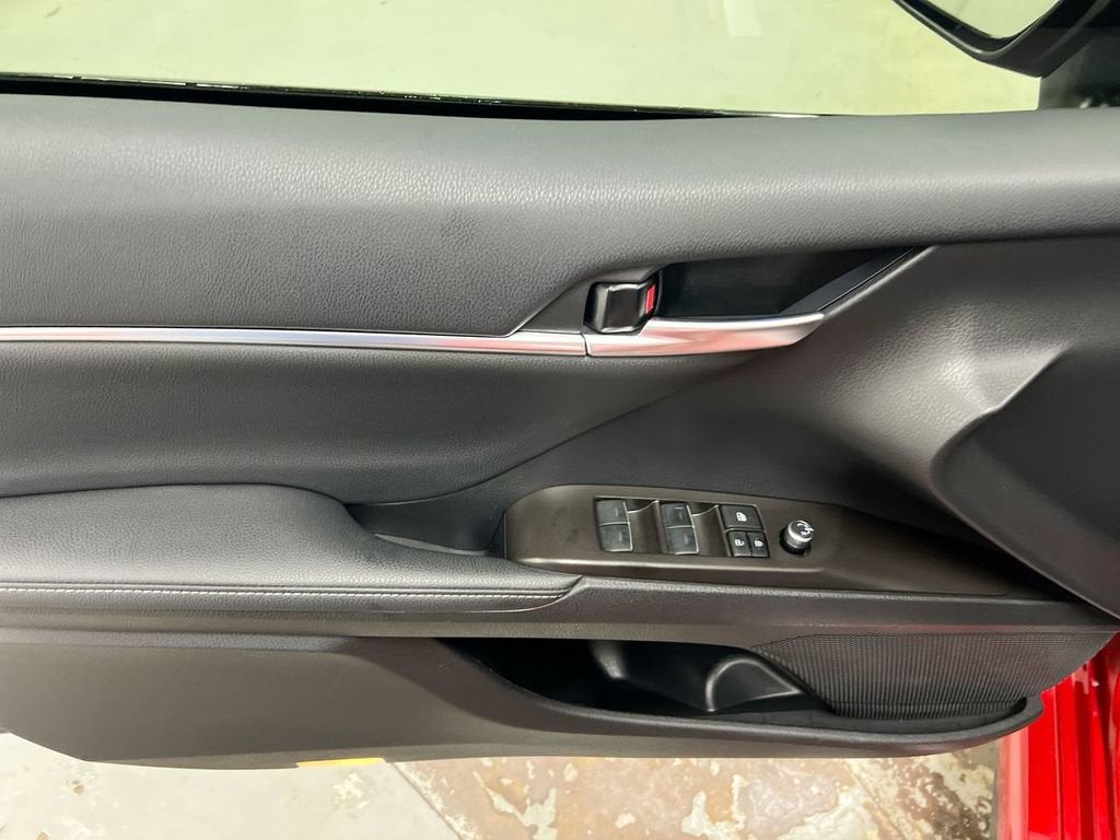 2024 Toyota Camry Hybrid XSE