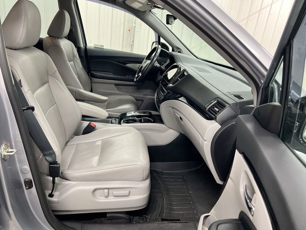 2020 Honda Pilot Elite
