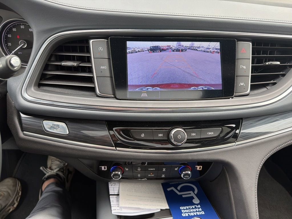 2023 Buick Enclave Essence