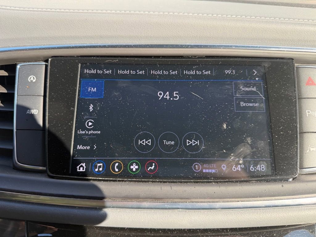 2023 Buick Enclave Essence