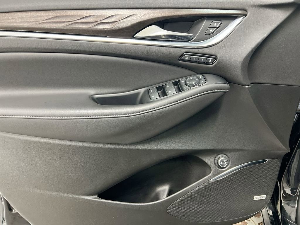 2024 Buick Enclave Avenir