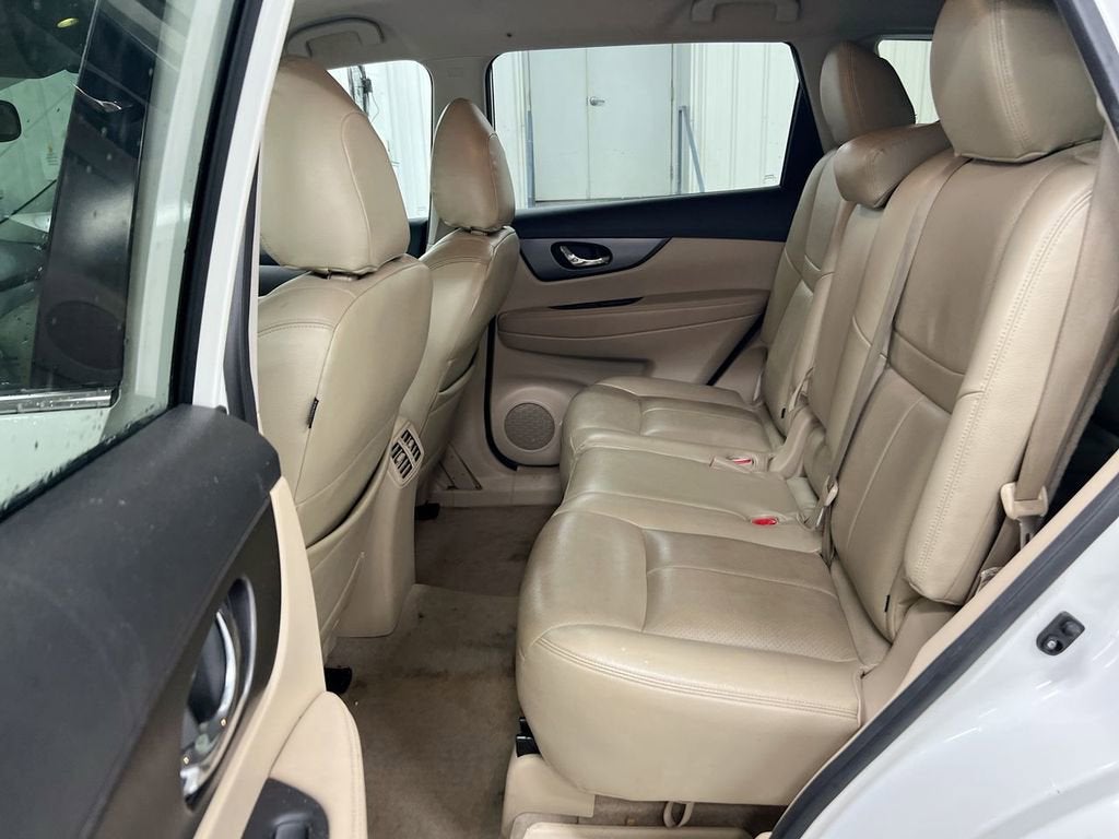 2015 Nissan Rogue SV