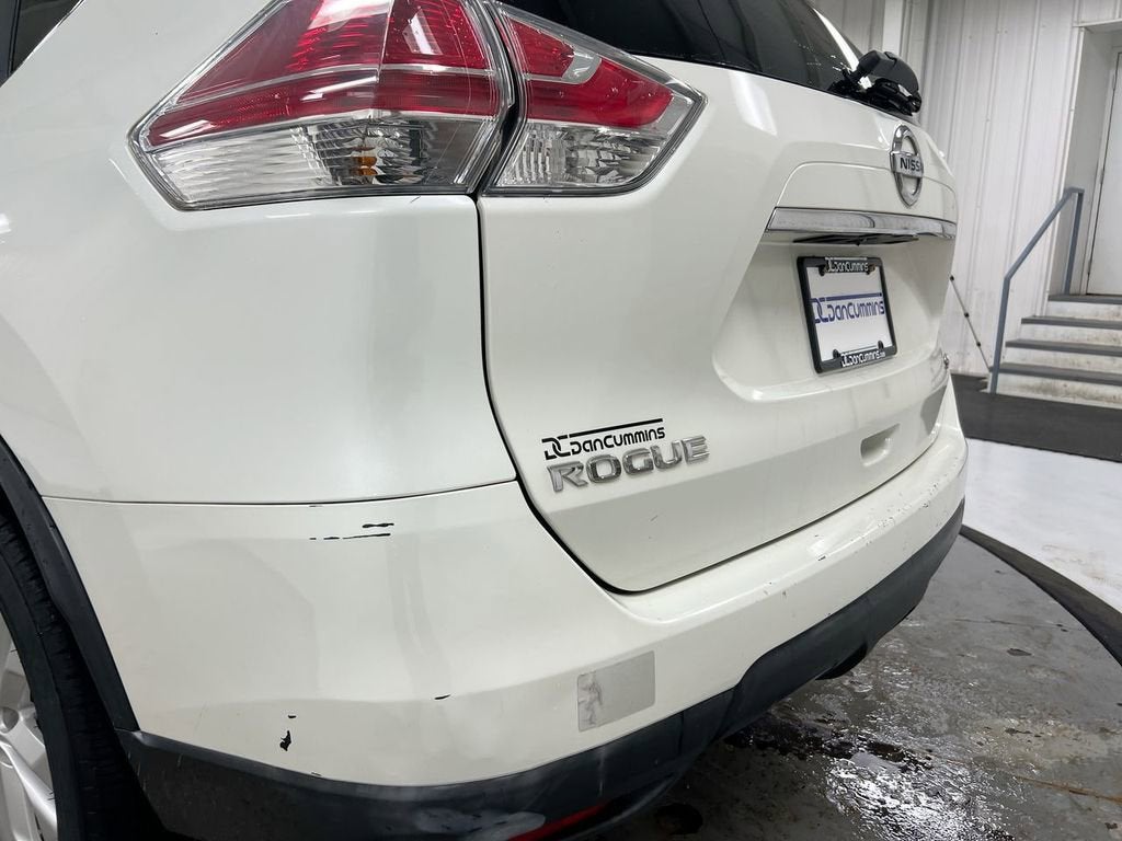2015 Nissan Rogue SV