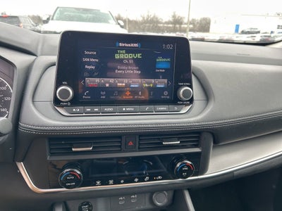 2025 Nissan Rogue SV