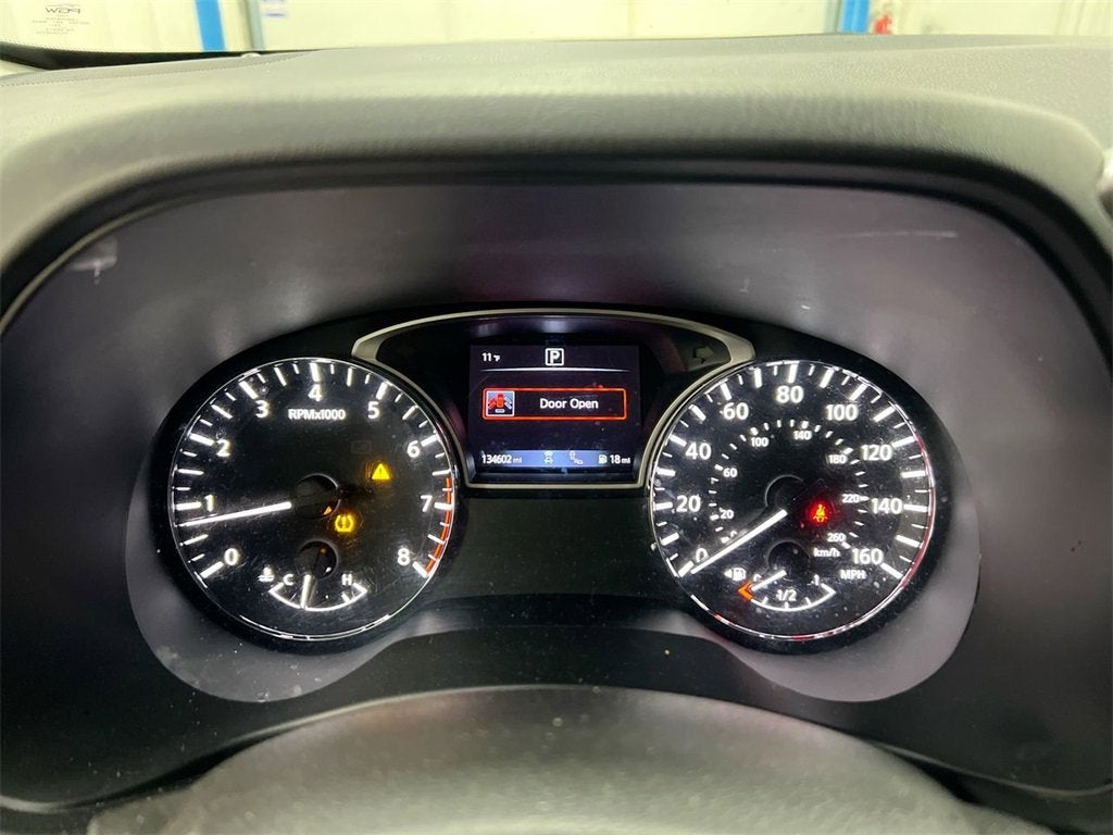 2020 Nissan Pathfinder SV