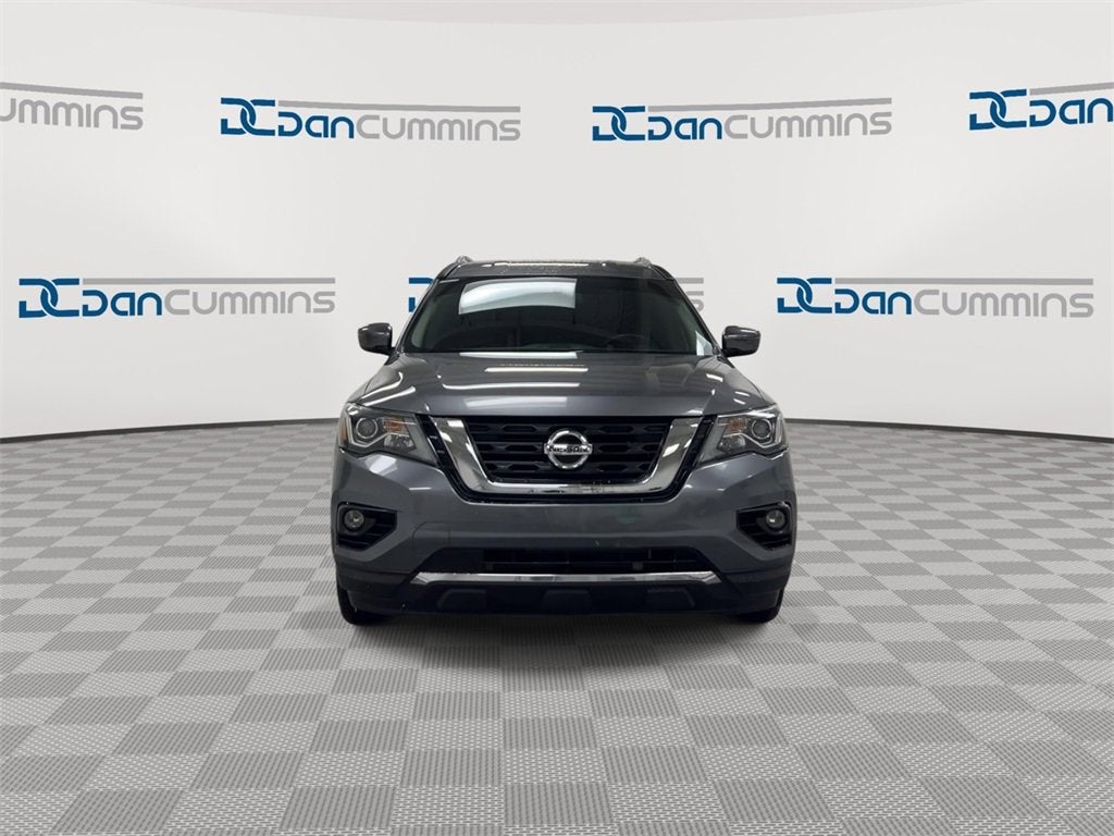 2020 Nissan Pathfinder SV