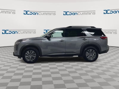 2024 Nissan Pathfinder SV
