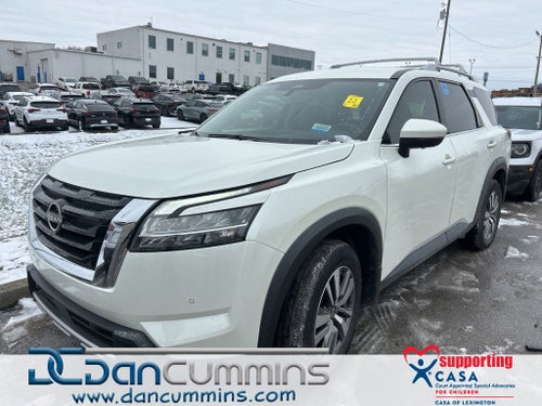 2023 Nissan Pathfinder SL