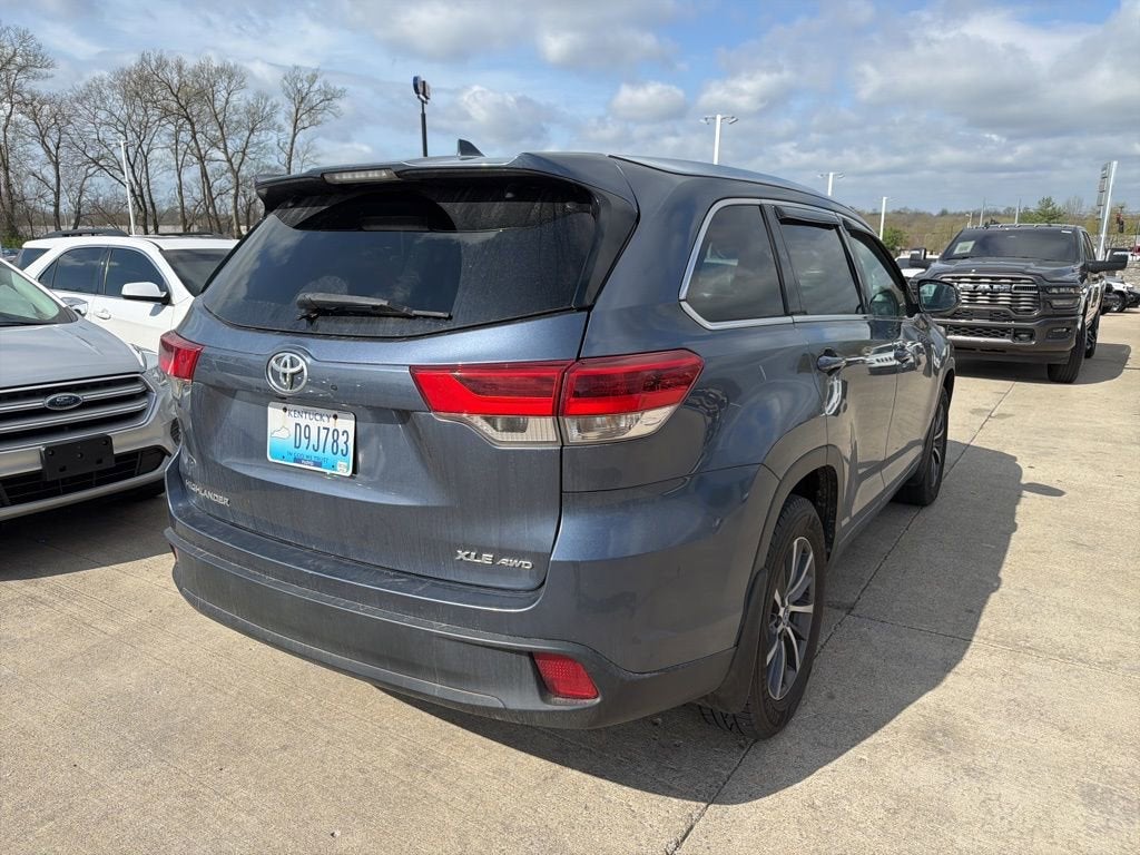 2018 Toyota Highlander SE
