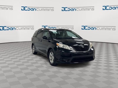 2011 Toyota Sienna LE AAS