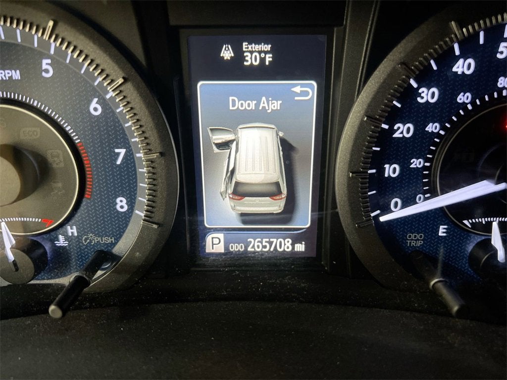 2016 Toyota Sienna XLE