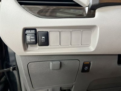 2019 Toyota Sienna XLE Auto Access Seat