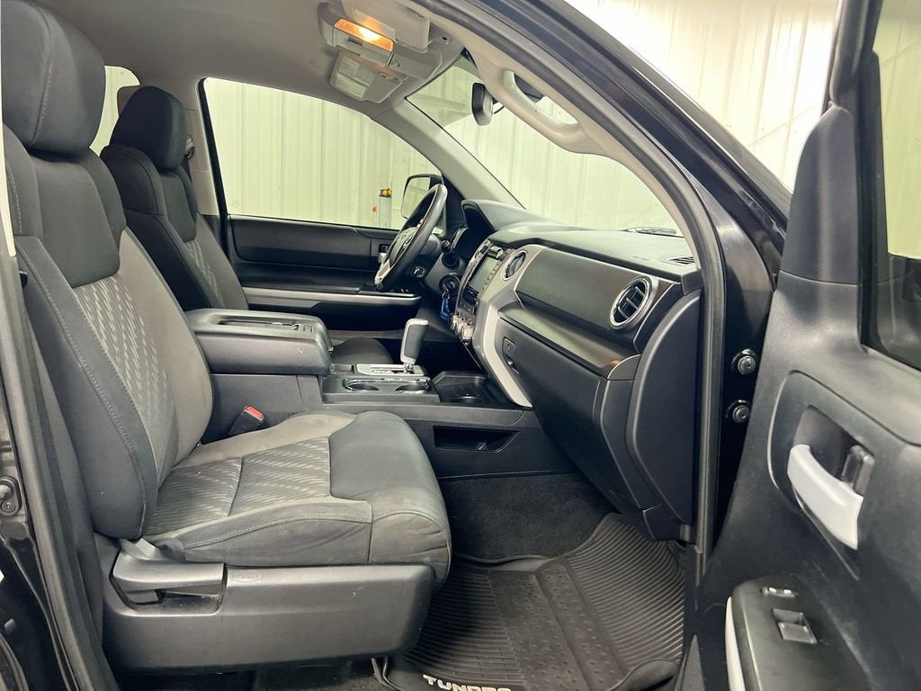 2019 Toyota Tundra 4WD SR5