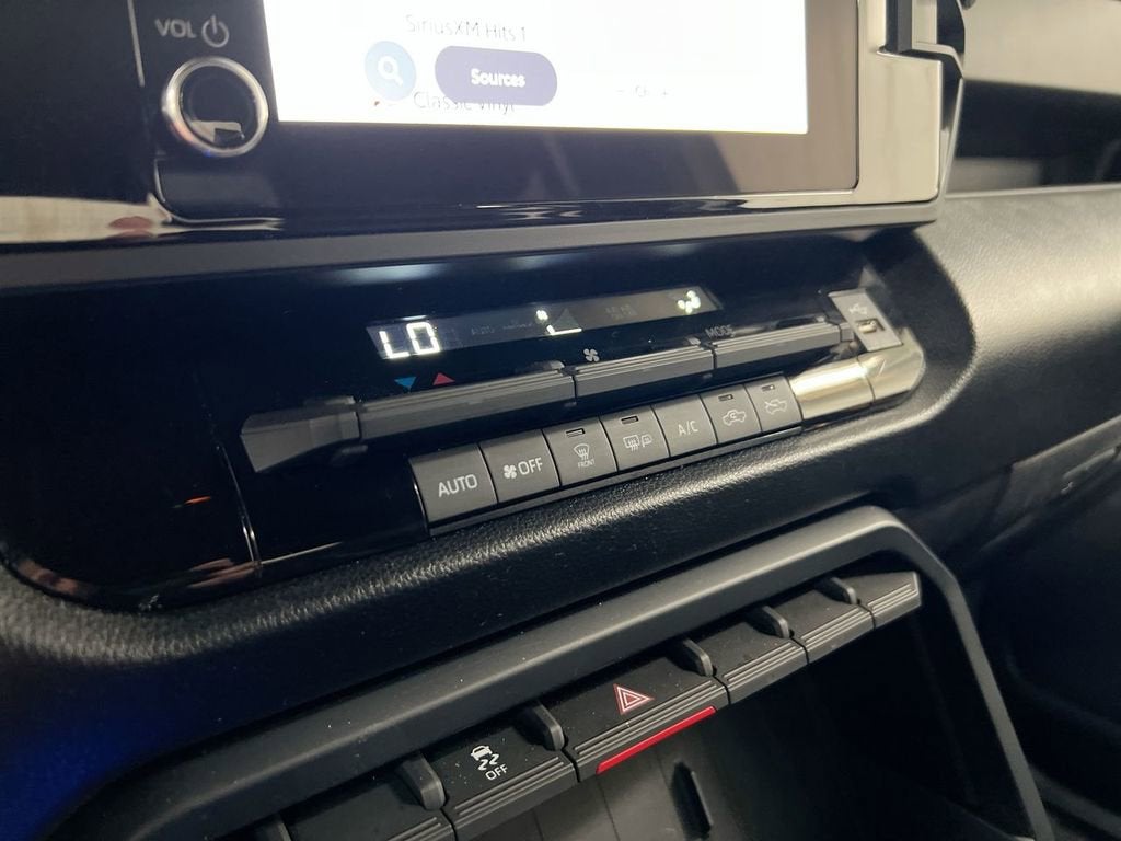 2025 Toyota Tundra 4WD SR